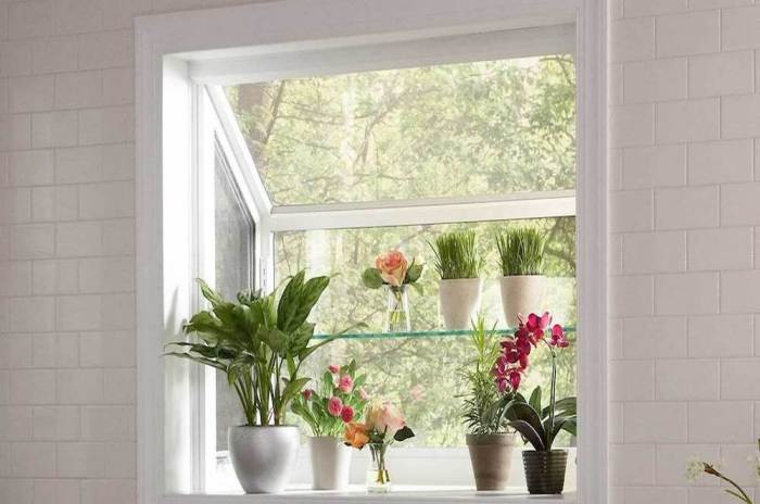 How to decorate a kitchen garden window