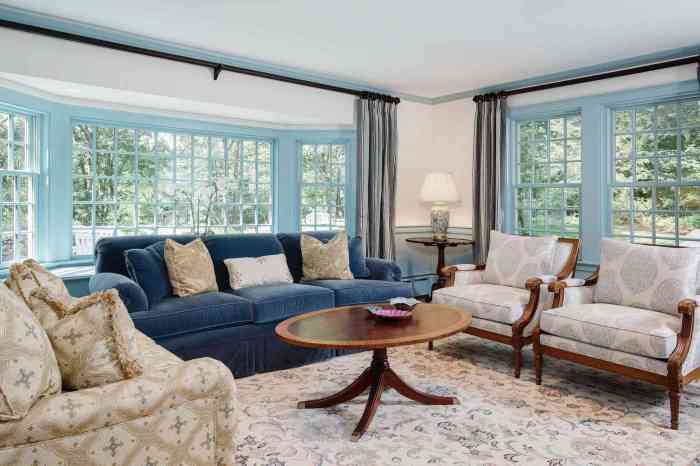 How to decorate bay window living room