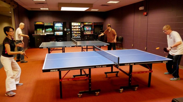 How to decorate a ping pong room